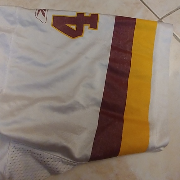 Stephen Davis Redskins Jersey - Picture 7 of 8
